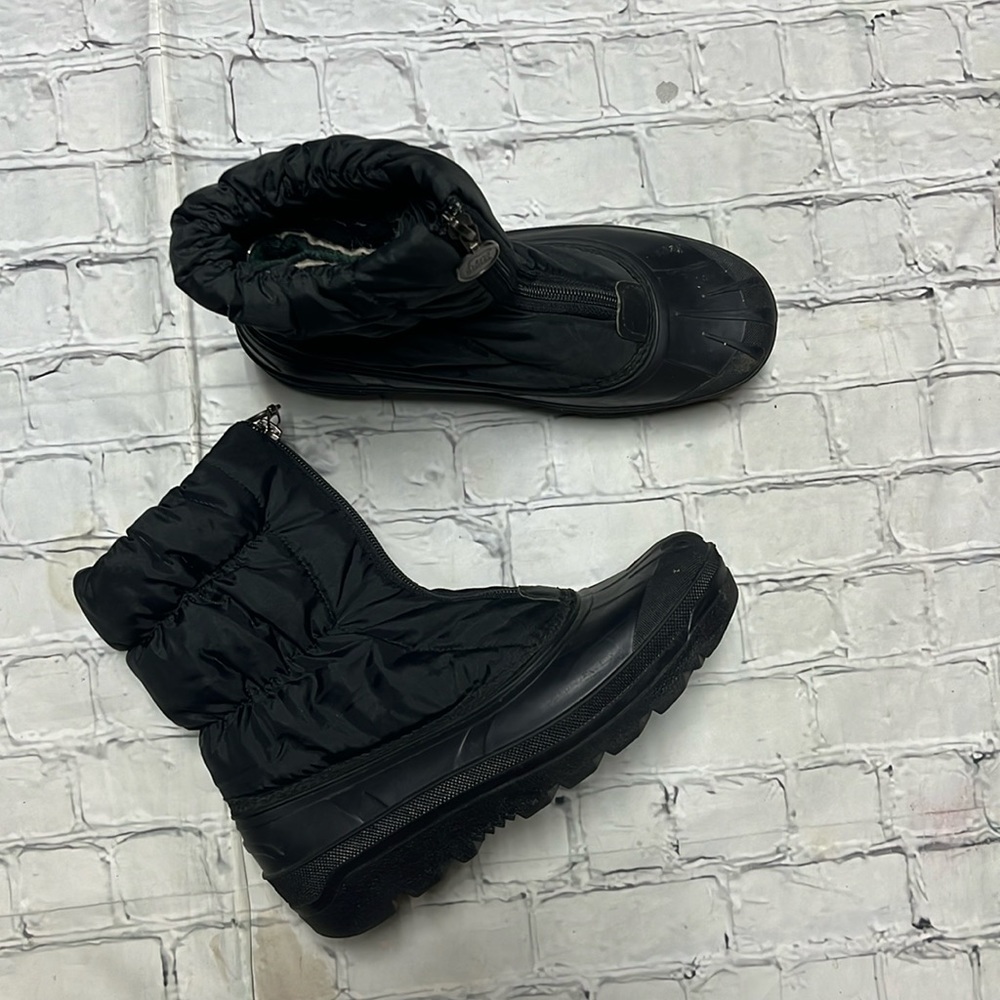 Sorel Boots 8